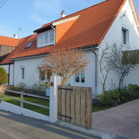 L'opale Виссан